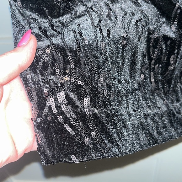 Teri Jon black Sequined Cold Shoulder Velvet Dress size 4 - Picture 6 of 13